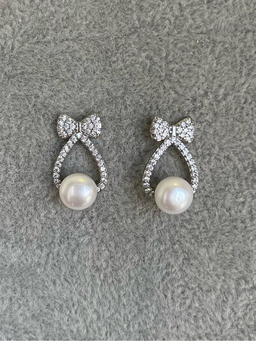 Freshwater Pearl & Cubic Zirconia Bow Drop Earrings - silver 925 posts 7